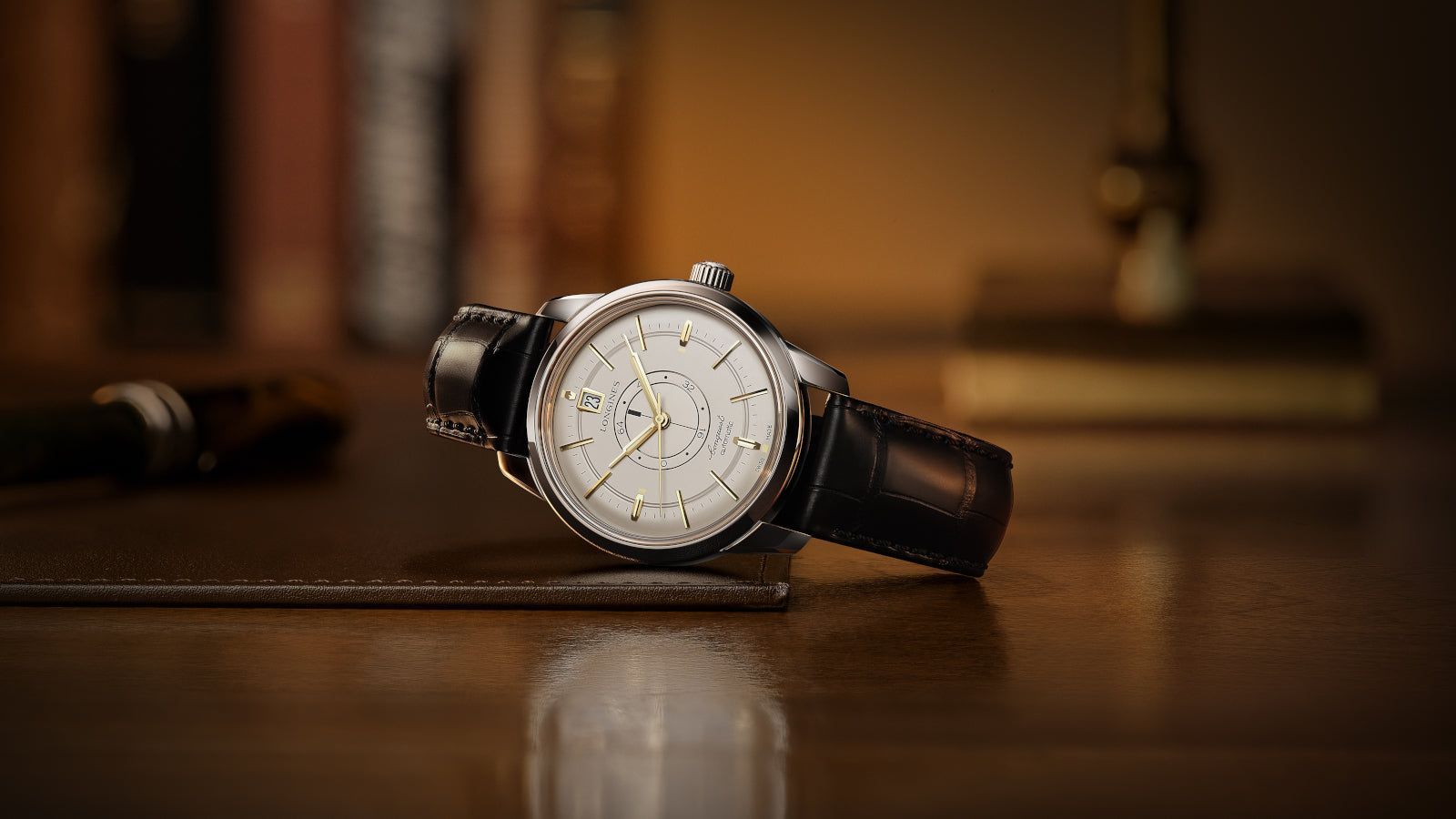 1600x900 Longines Conquest Heritage Central