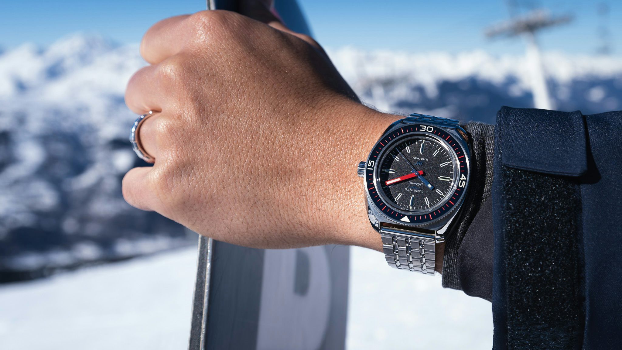 2048x1152 Longines Ultra Chron Dive Watch Video