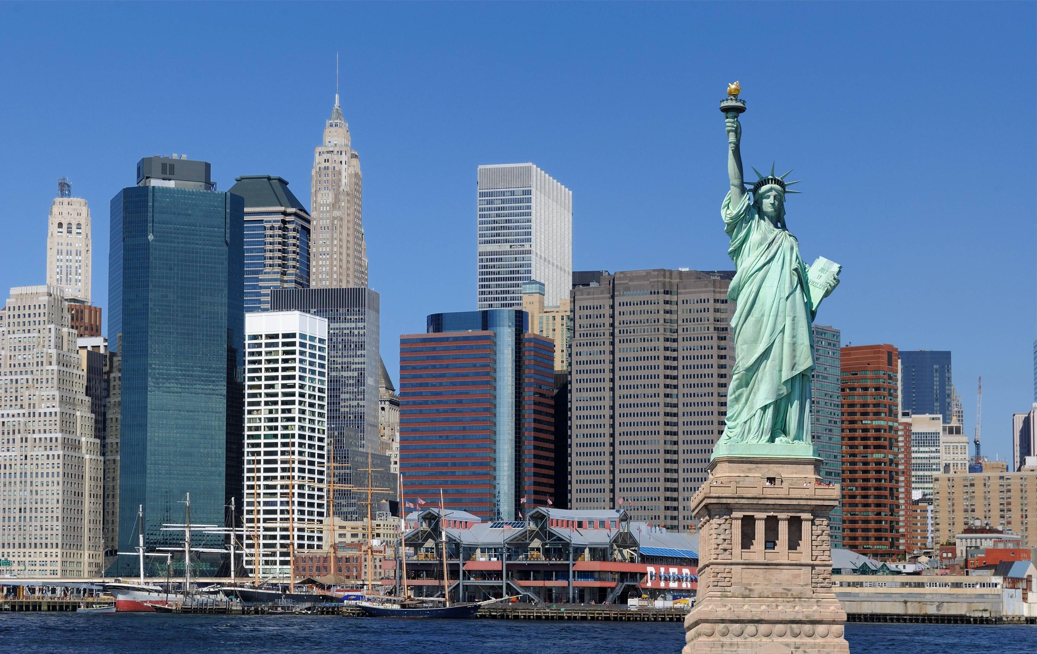 3434x2168 Statue Of Liberty Wallpaper