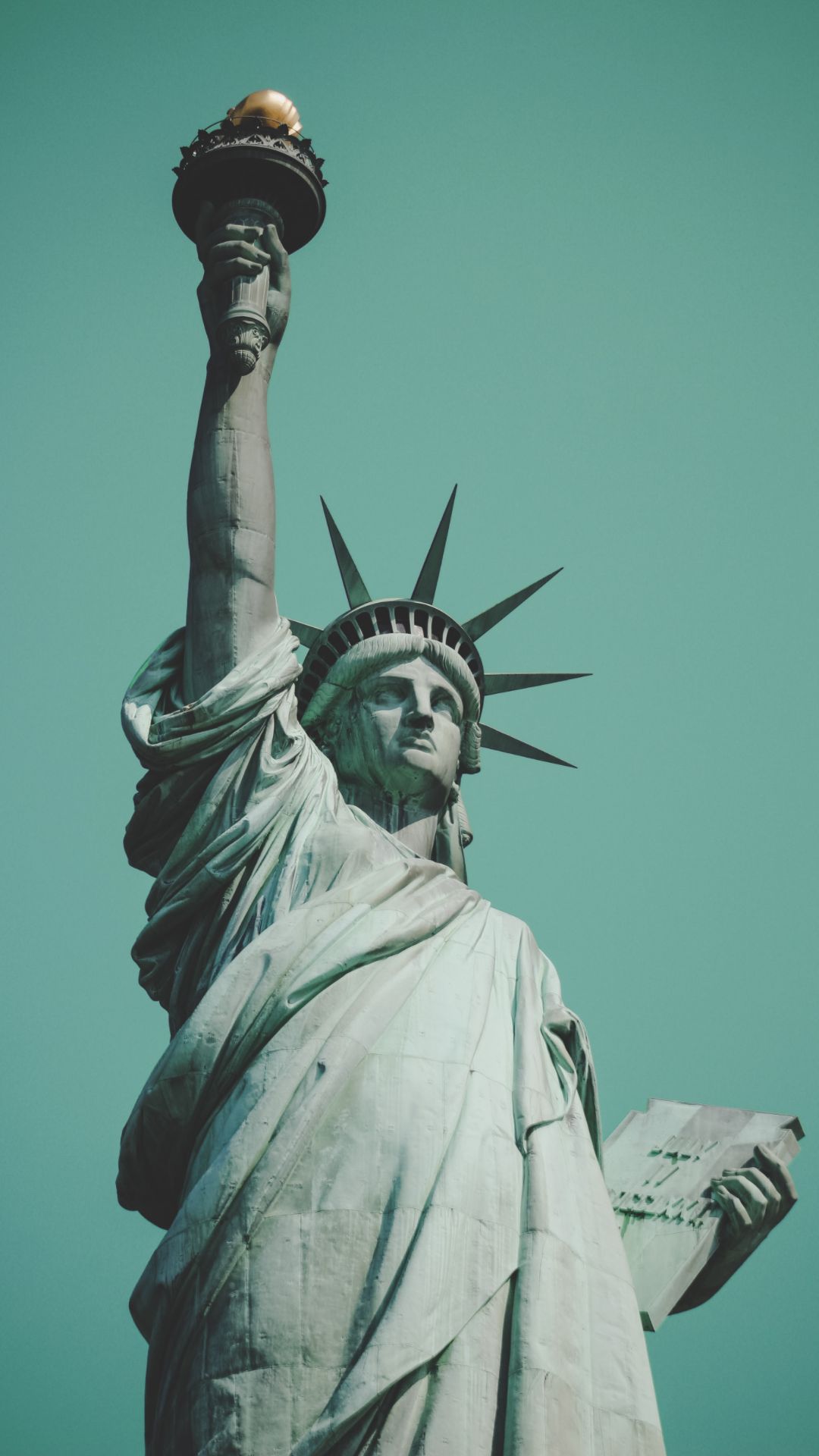 1080x1920 Statue of Liberty Wallpaper