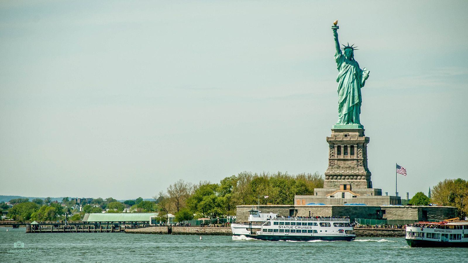 1600x900 Statue of Liberty 4K Wallpaper