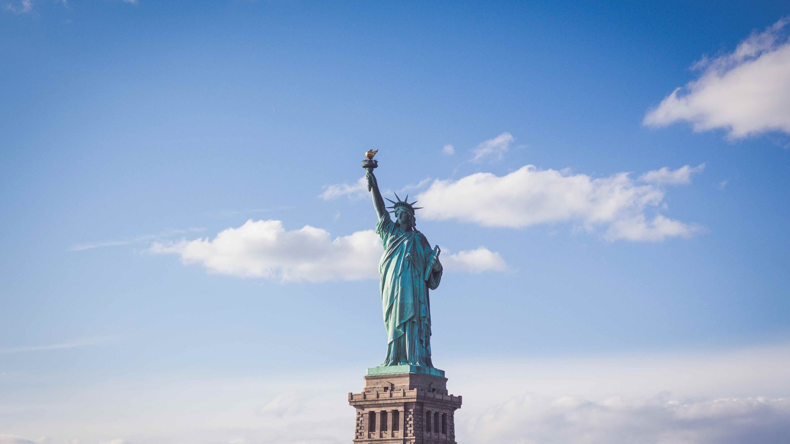 2560x1440 Statue Of Liberty 1440P