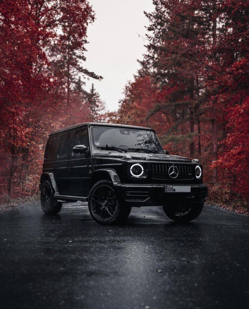 827x1025 G63 iPhone Wallpaper