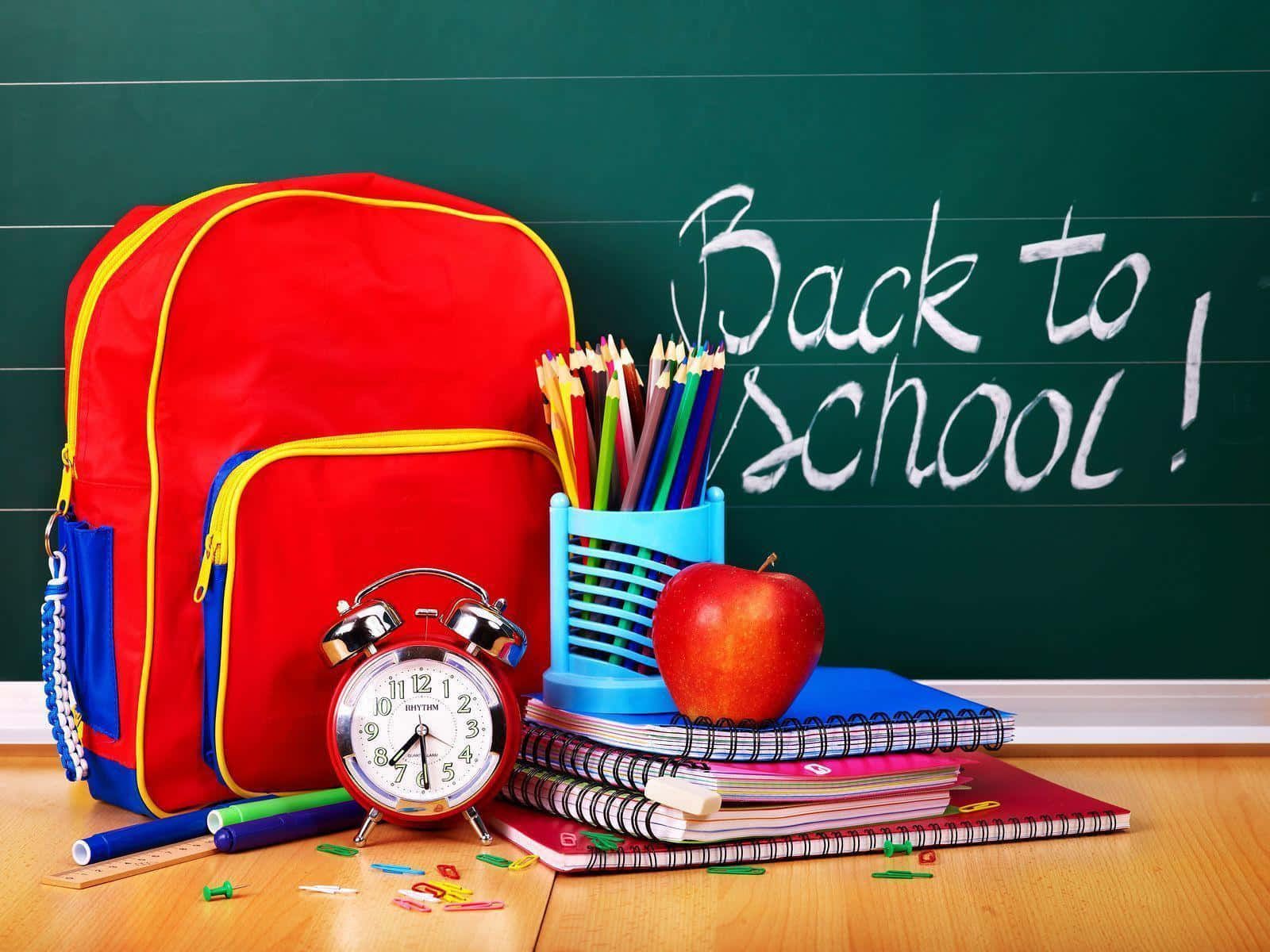 1600x1200 Cool School Wallpaper