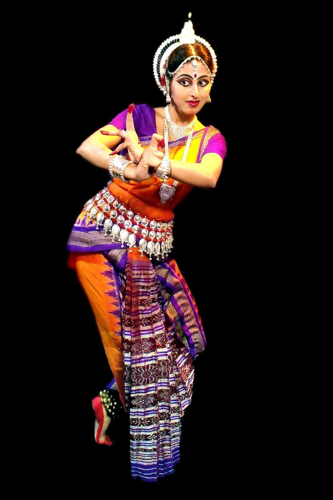 1067x1600 Odissi Dance Wallpaper