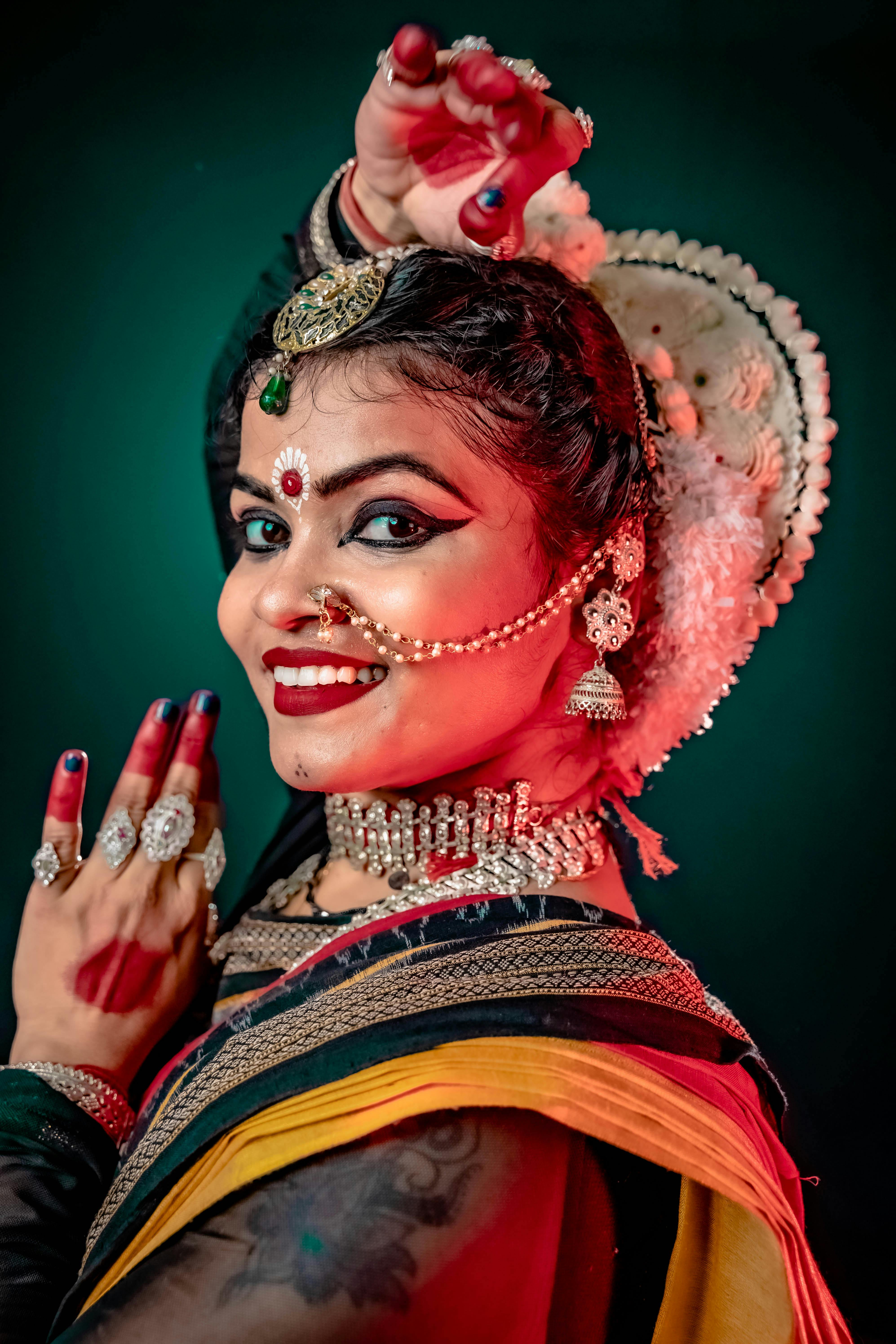 3989x5983 Odissi & HD Image