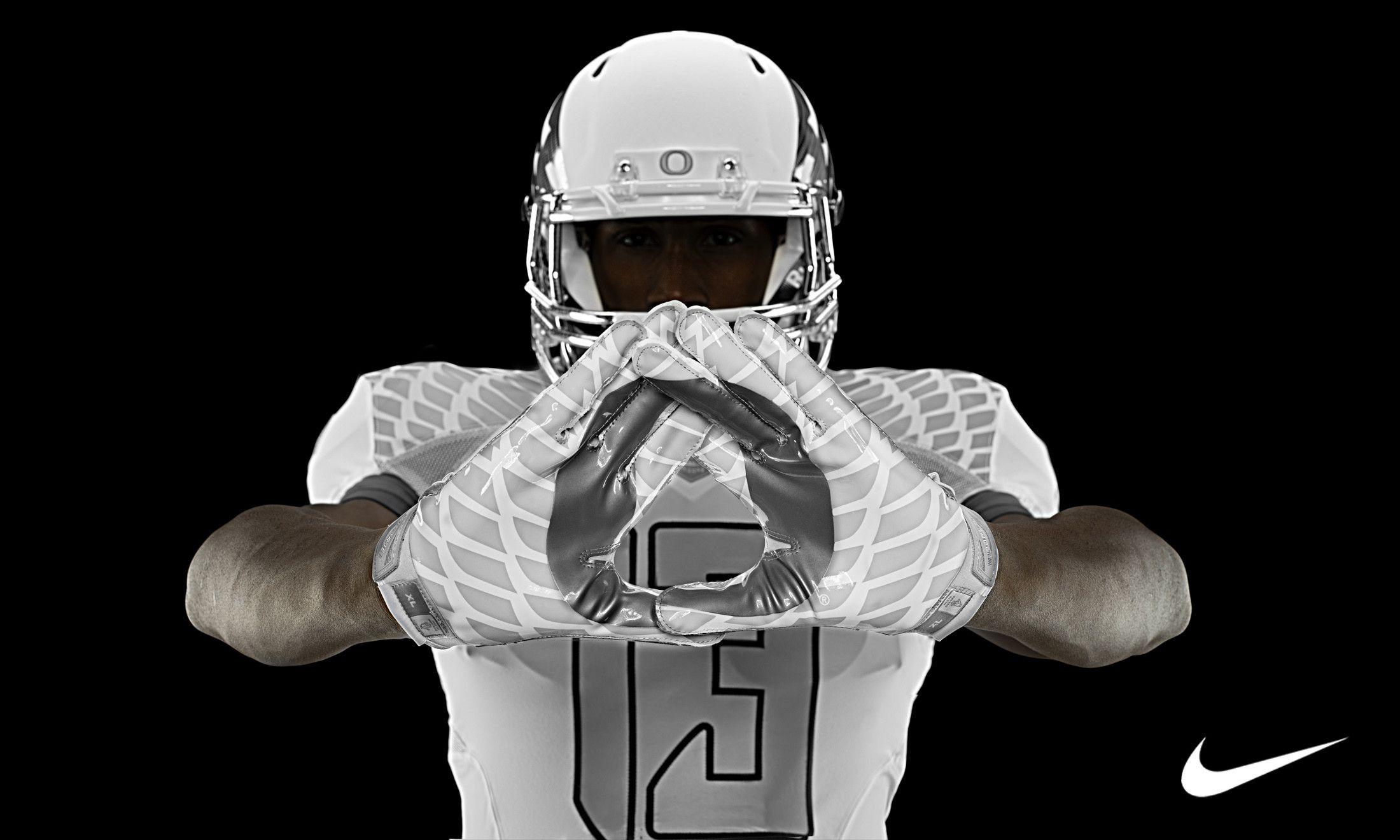 2200x1320 American Football Wallpaper 55 Wallpaper Adorable