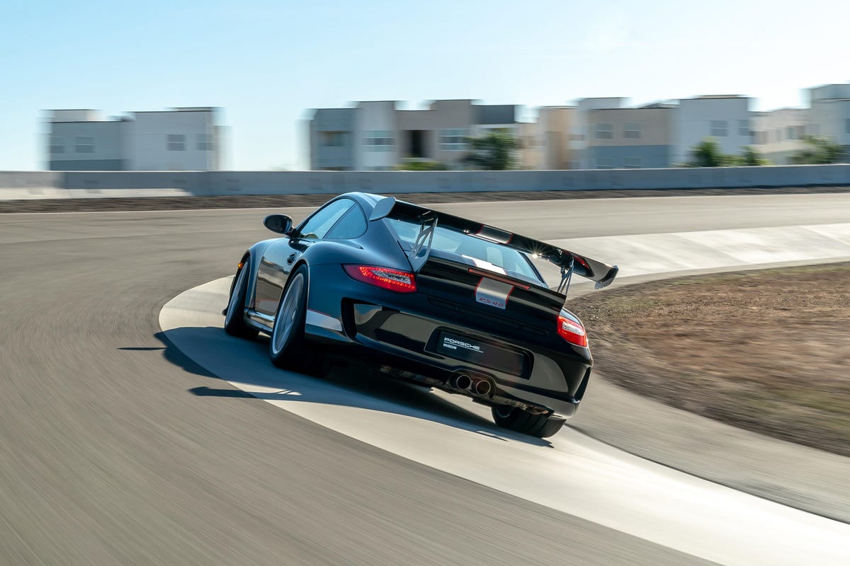 1200x800 Porsche 997 911 GT3 RS 4.0: The swan