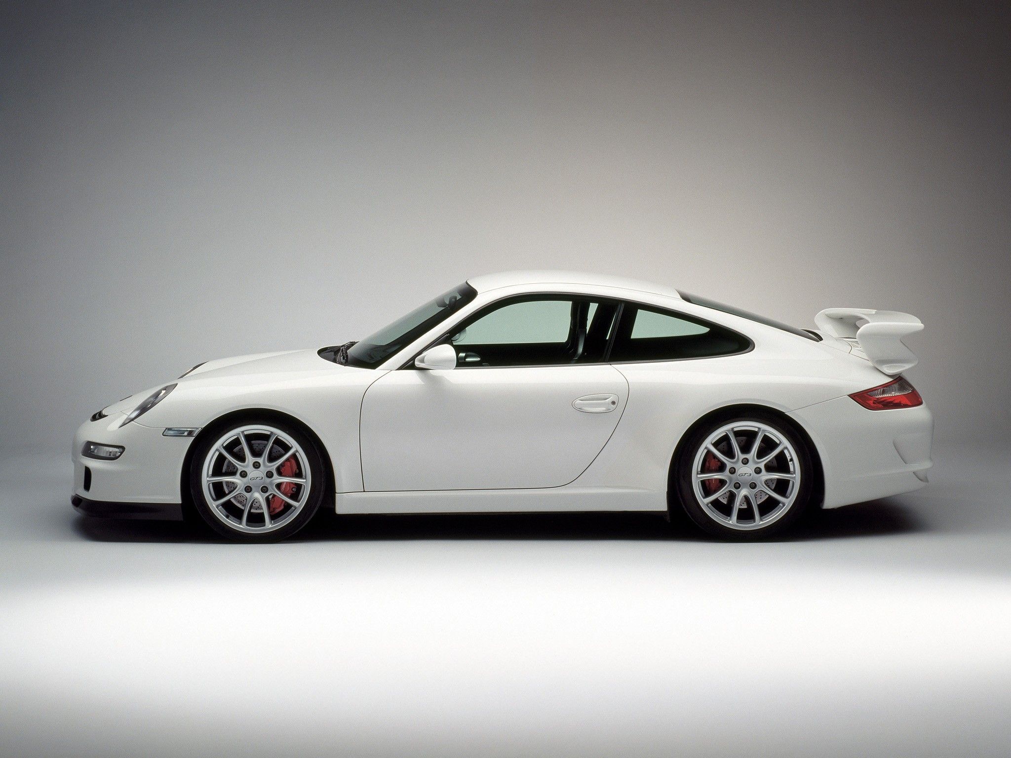 2048x1536 Porsche 911 GT3 (997)