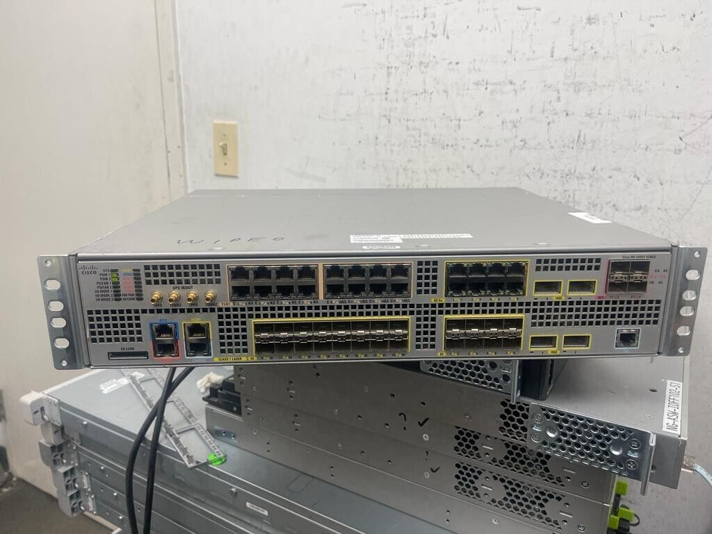 1024x768 Cisco ME 3600X 24CX M Ethernet Switch