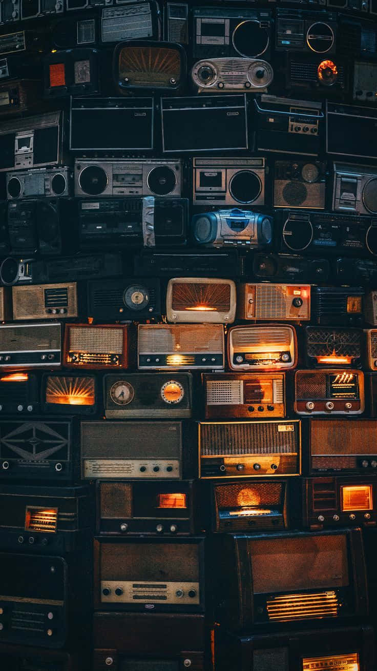 736x1308 Download Retro Music Radio Receiver