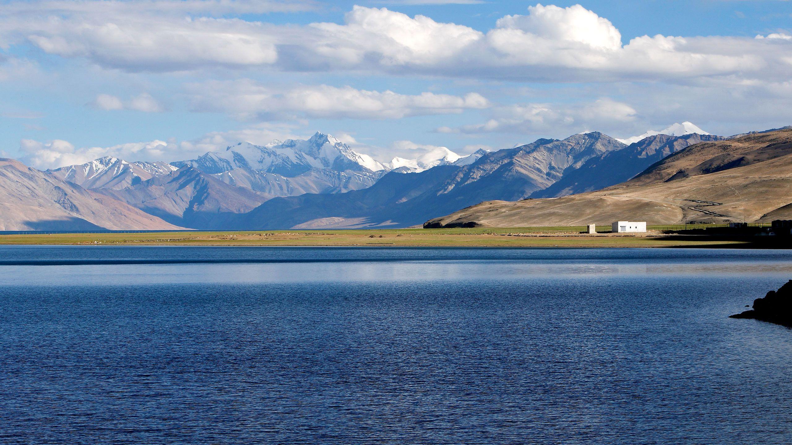 2560x1440 Ladakh Wallpaper