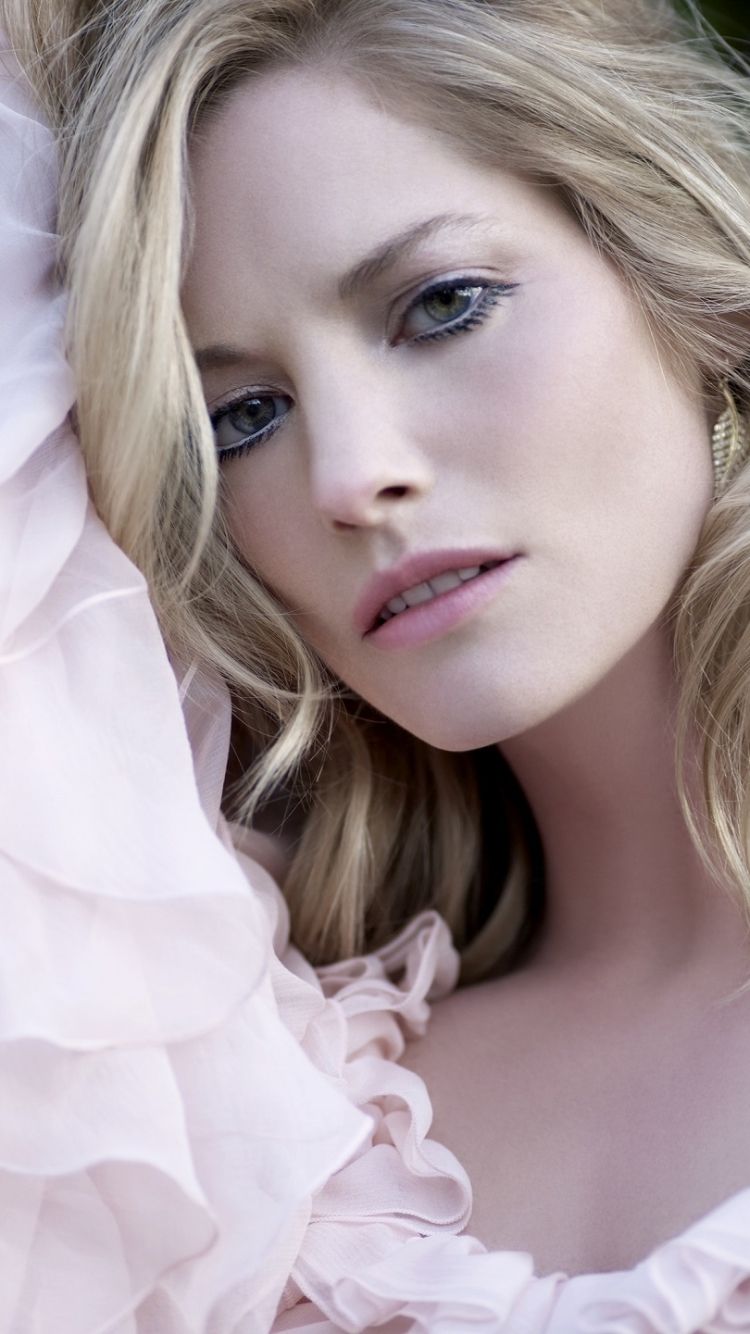 750x1334 Download English Blonde Actress Woman