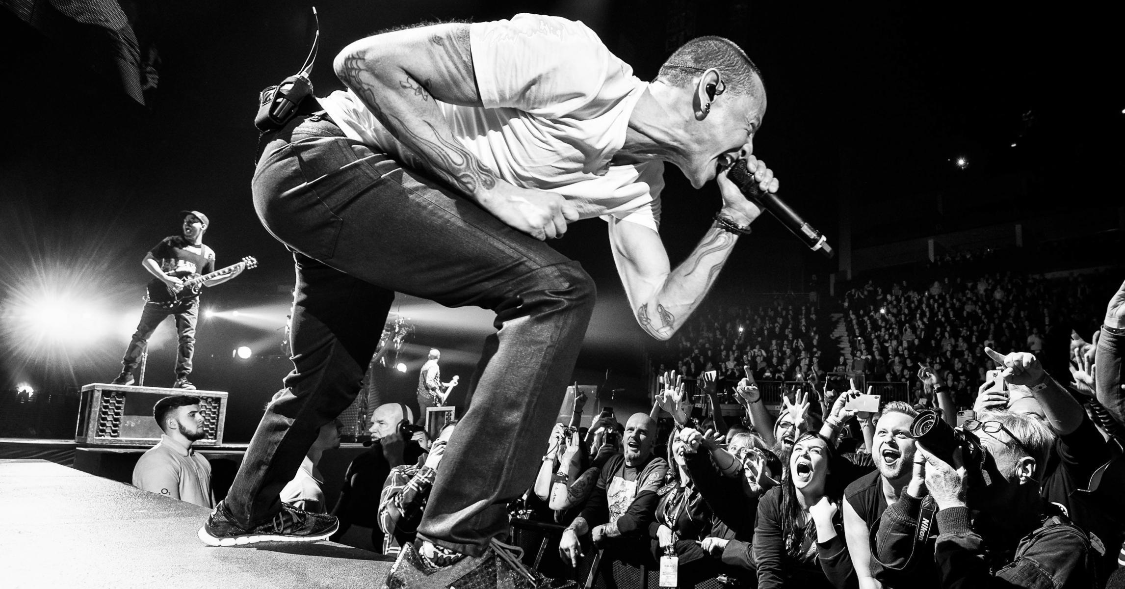 Chester Bennington Wallpapers - Top Free Chester Bennington Backgrounds