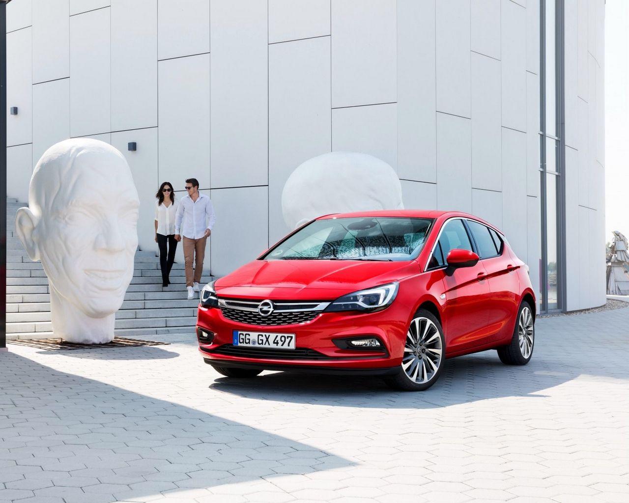 1280x1024 Download wallpaper 1280x1024 opel, astra k, red, city