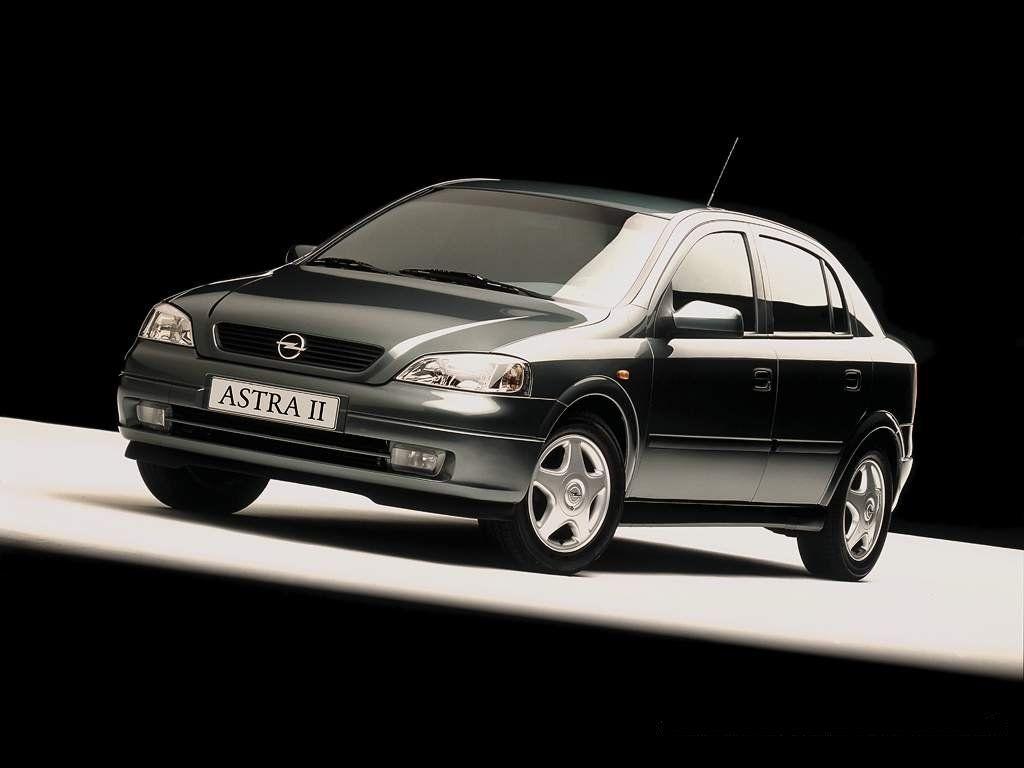 1024x768 Opel Astra Wallpaper