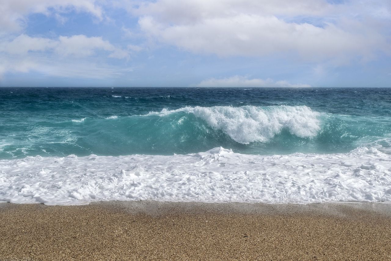 1280x853 Marina Beach & Beach Image