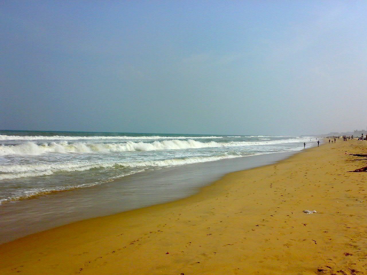 1280x960 Marina Beach Wallpaper
