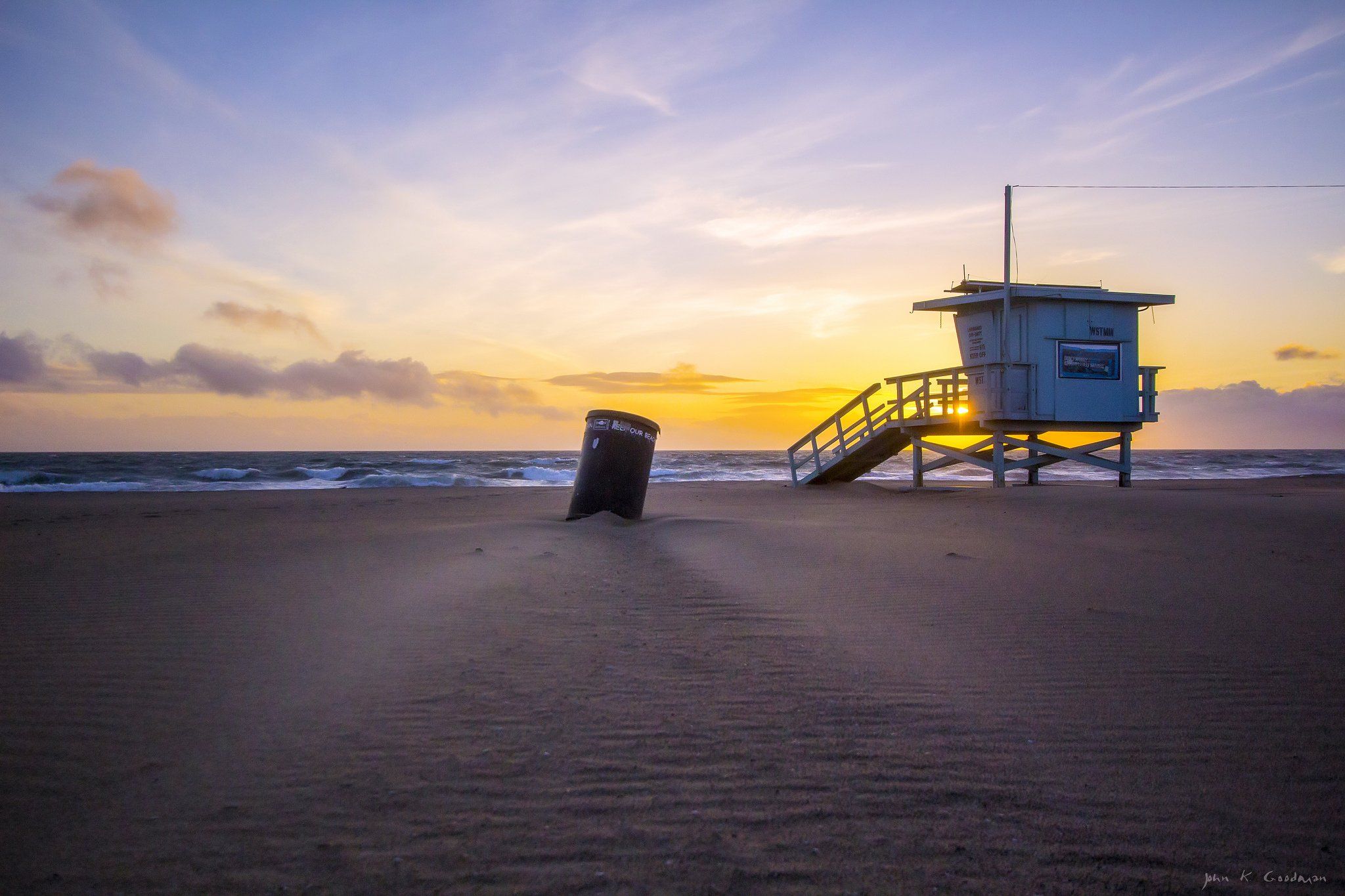 2048x1365 Marina Beach Wallpaper