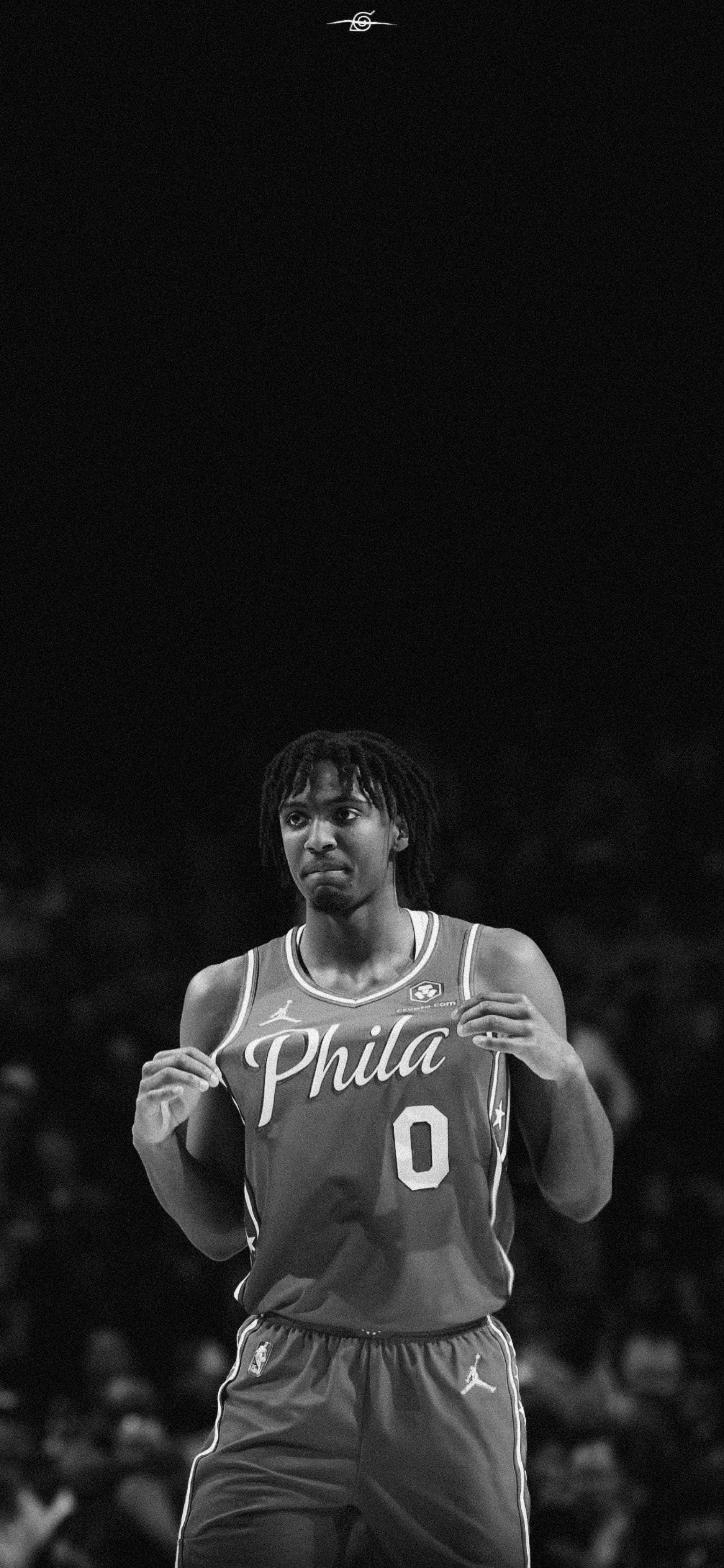 1890x4095 Tyrese Maxey B&W
