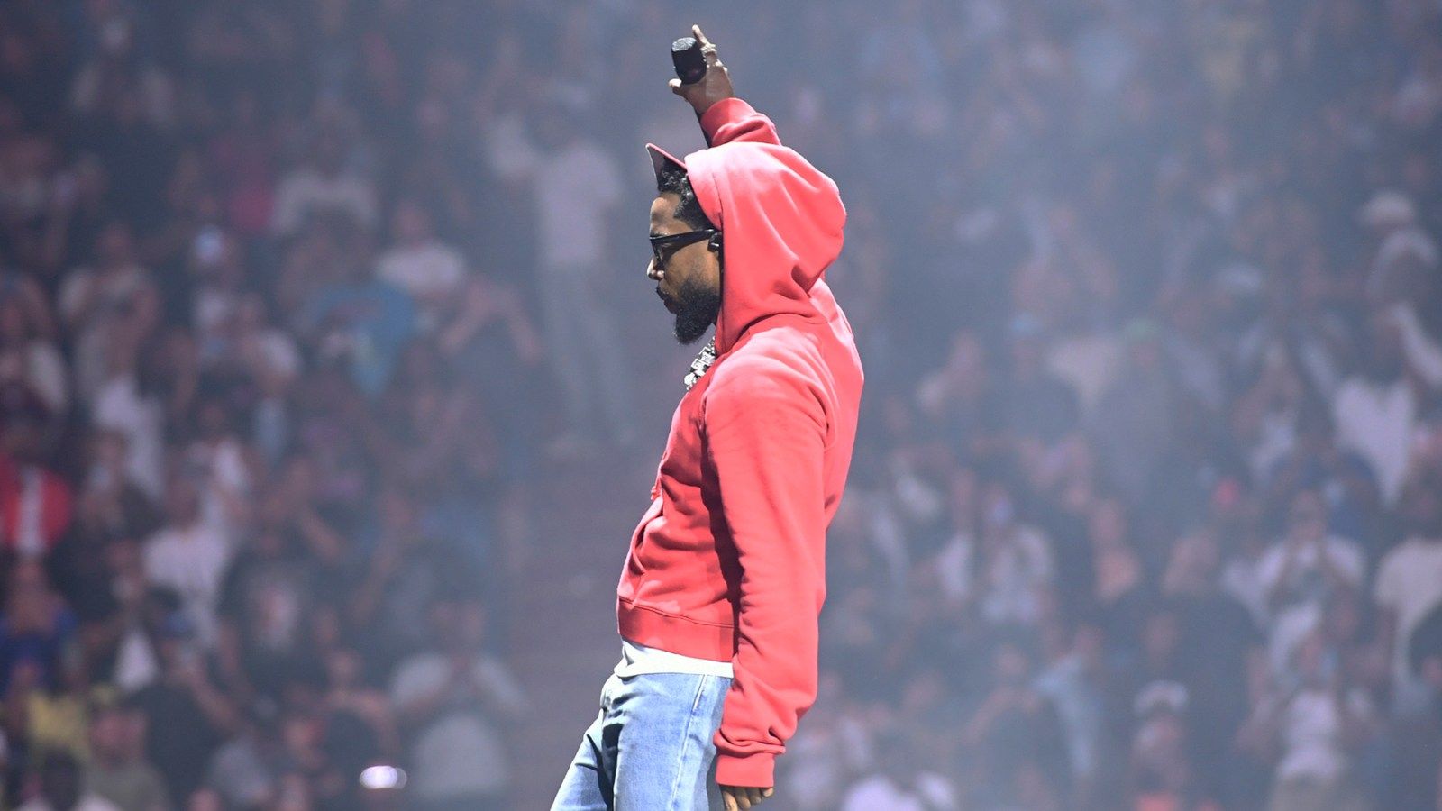 1600x900 Kendrick Lamar Plays 'Not Like Us'