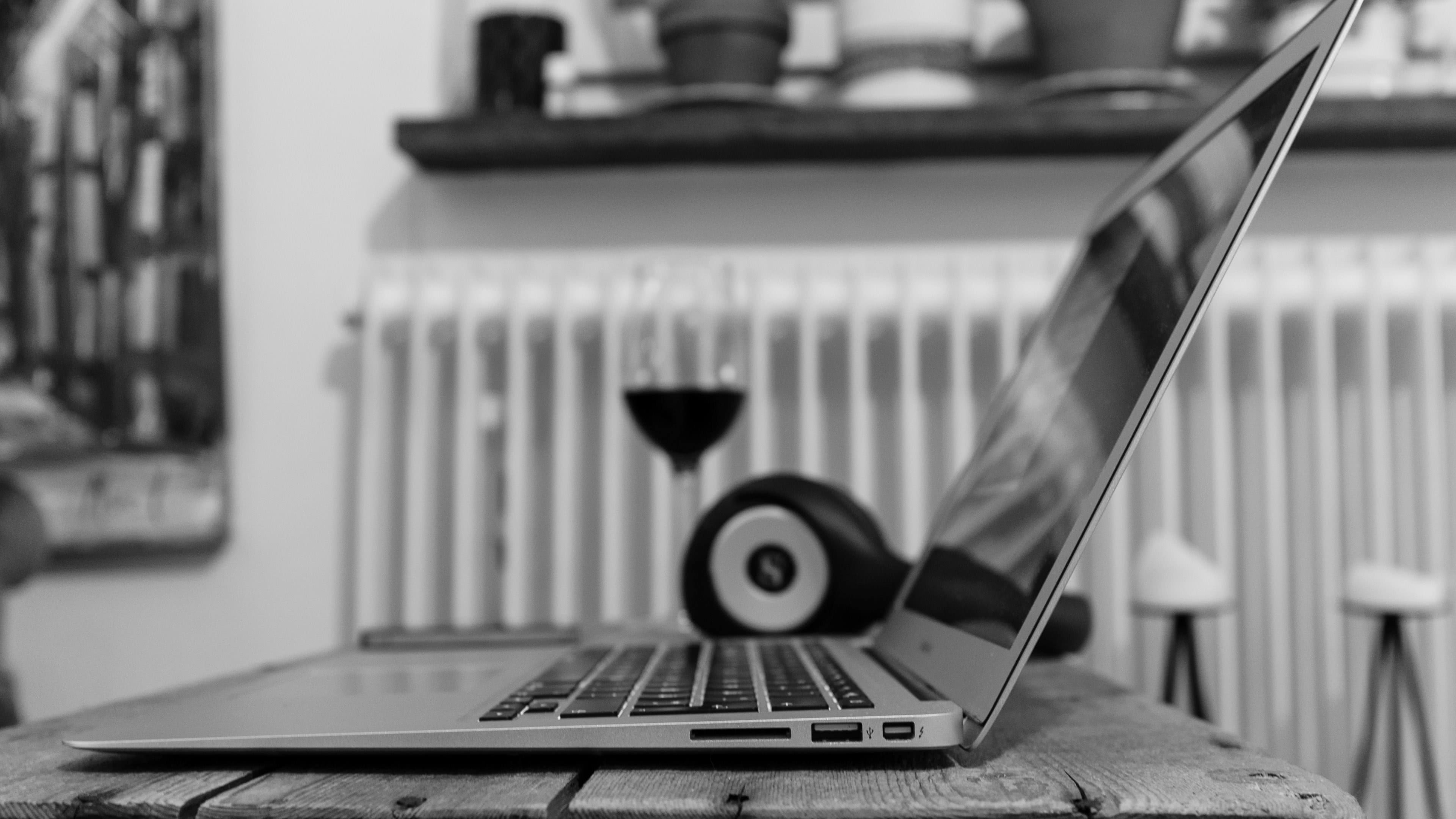 3840x2160 Ultrabook UHD 4K Wallpaper
