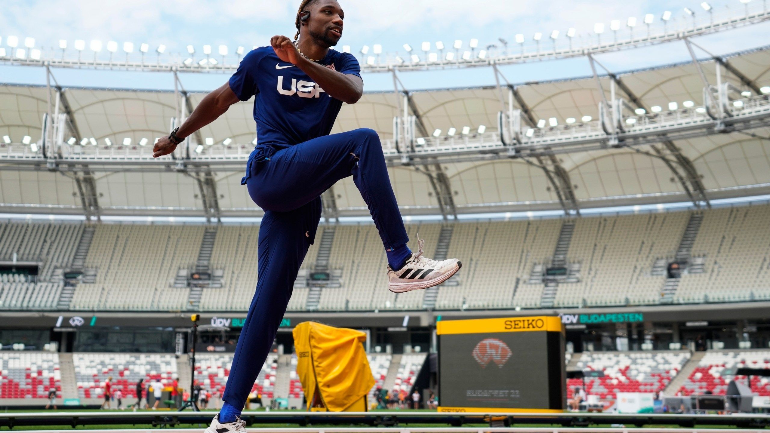 2560x1440 Noah Lyles and Fred Kerley set the tone