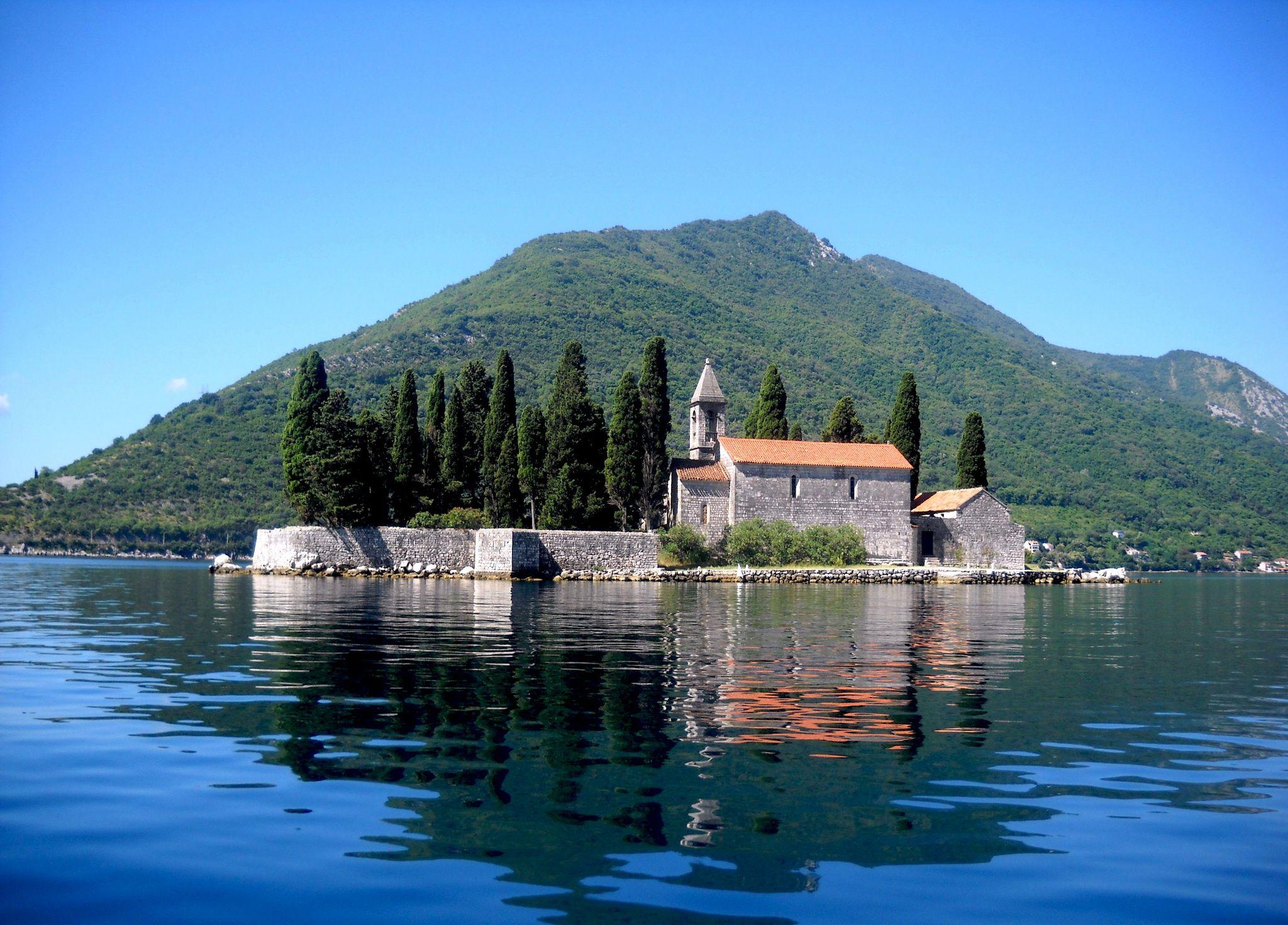 2048x1472 Pack.993: Montenegro Wallpaper 2048x1472