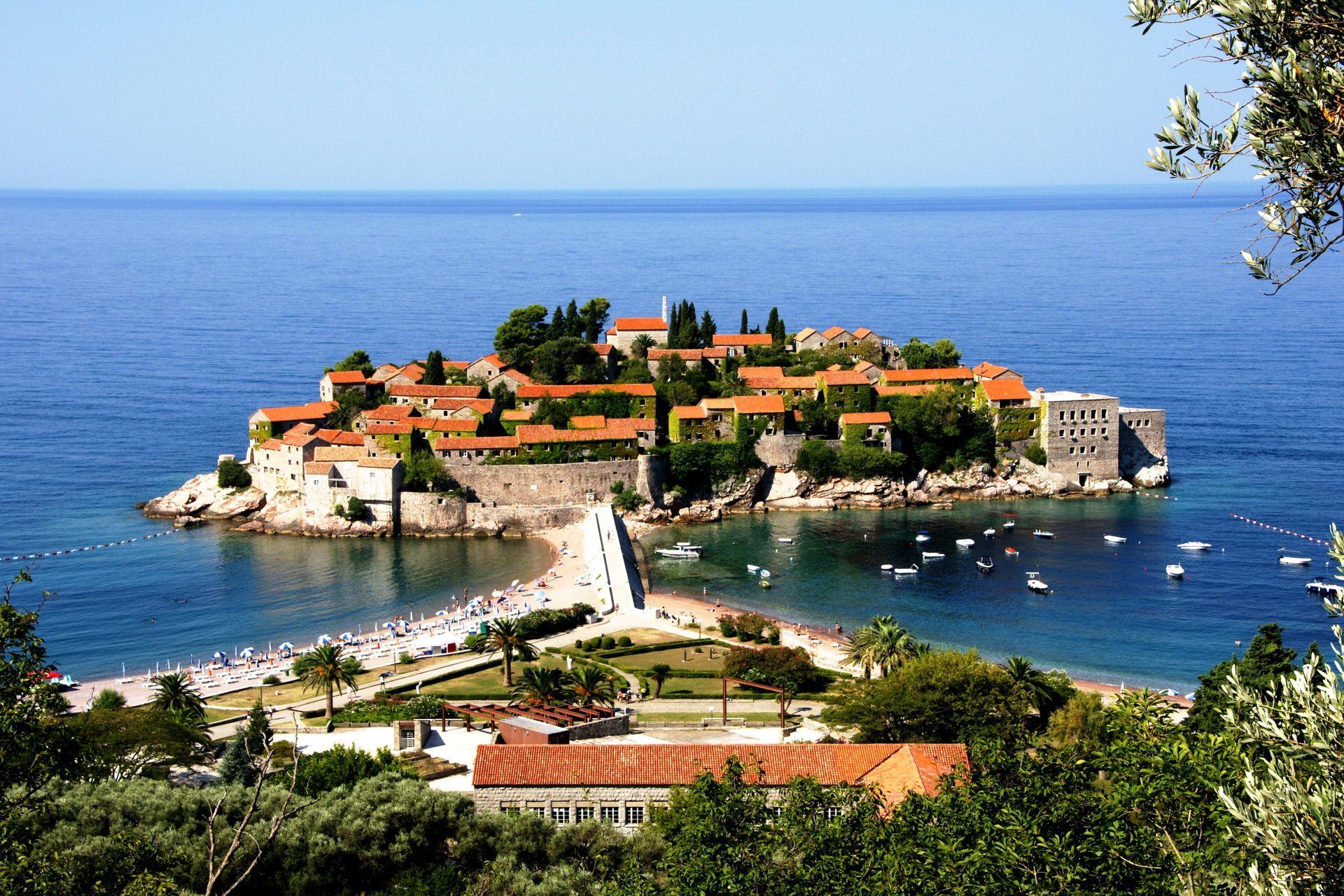 1920x1280 Desktop Wallpaper Montenegro Resorts Sveti Stefan Cities