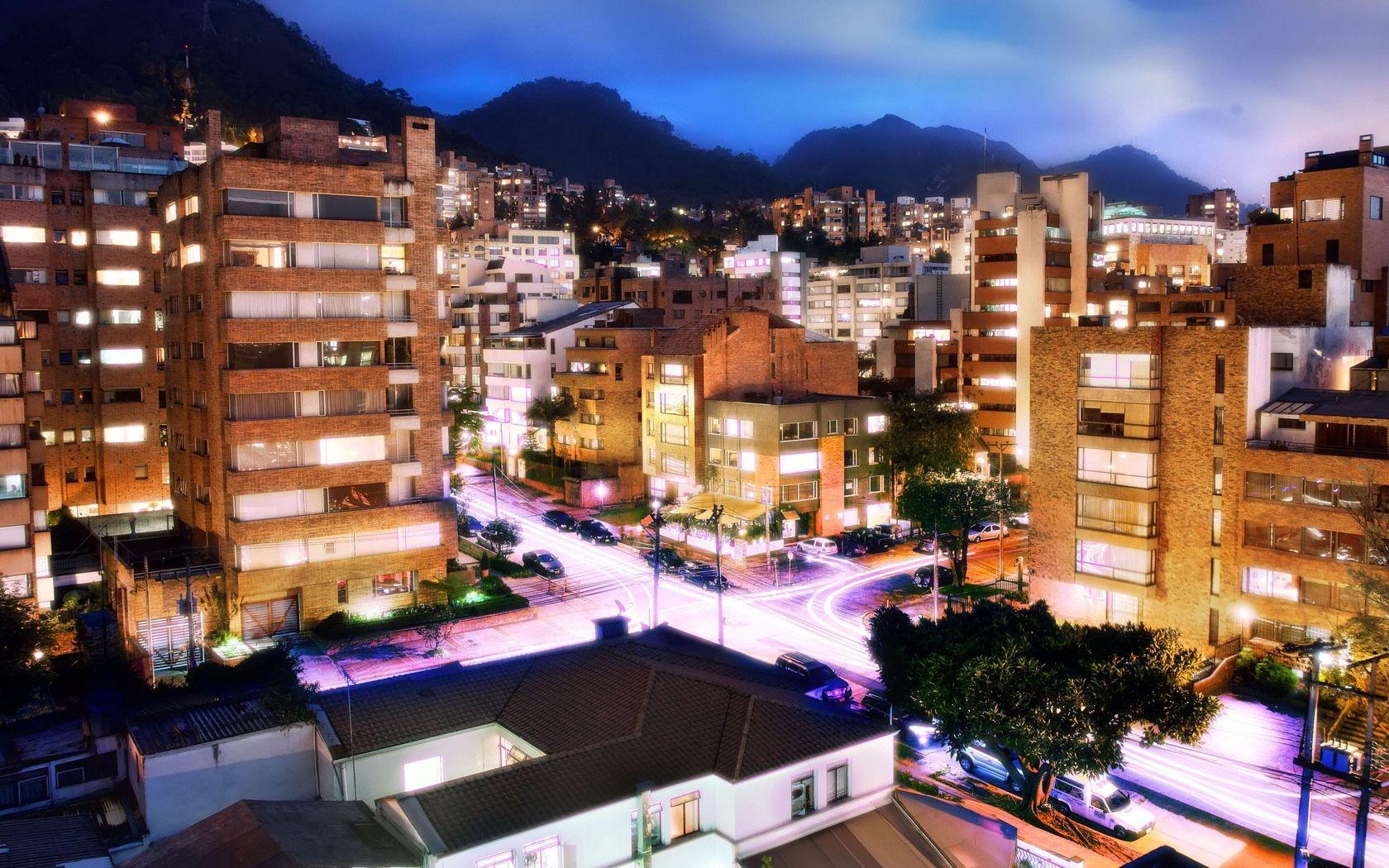 1680x1050 Download wallpaper 1680x1050 bogota, colombia, night