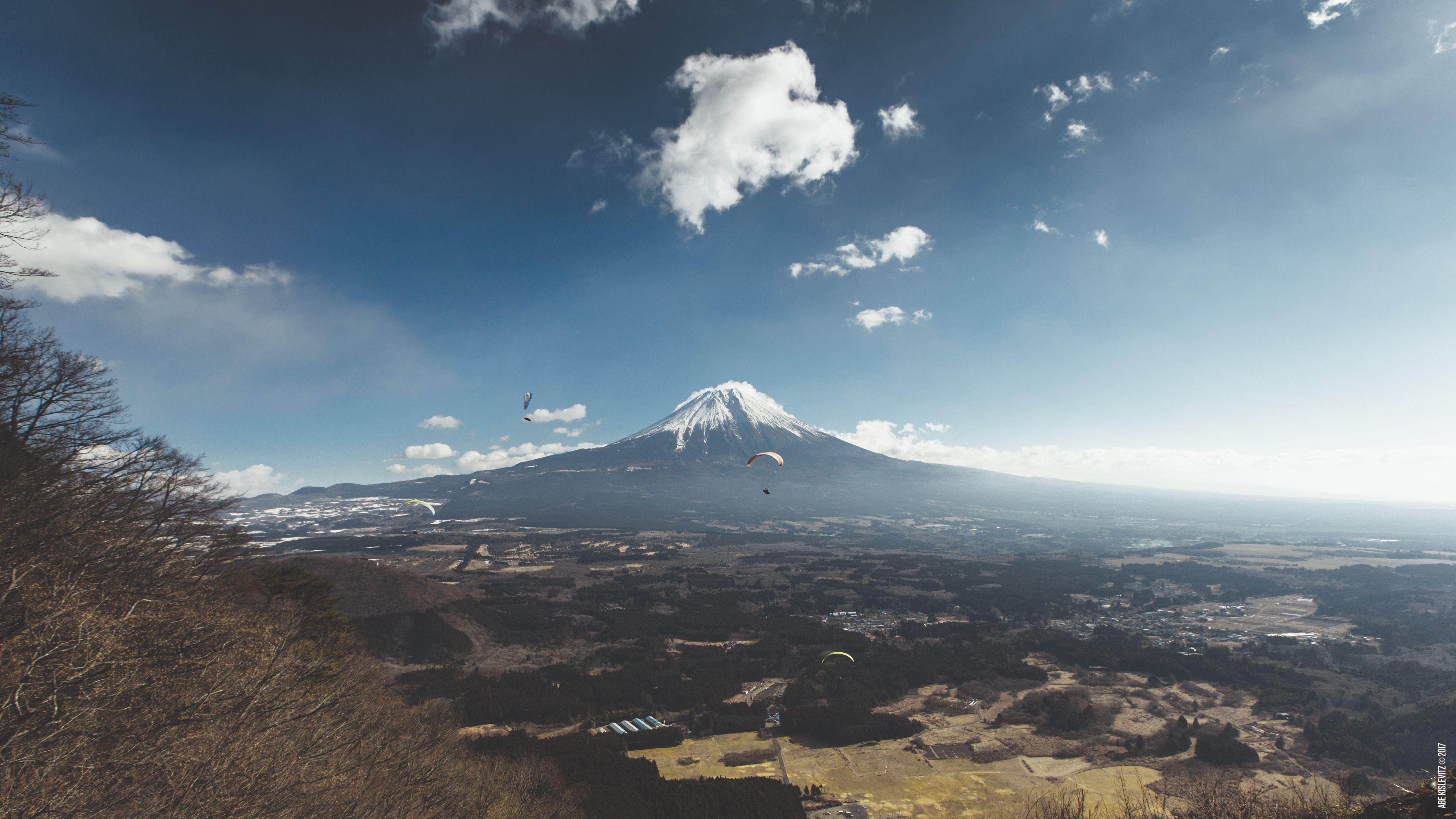 5120x2880 Wallpaper of the Month