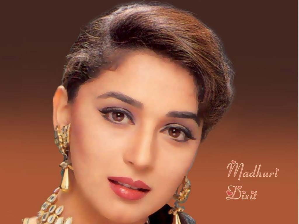 Madhuri Dixit Wallpapers Top Free Madhuri Dixit Backgrounds Wallpaperaccess