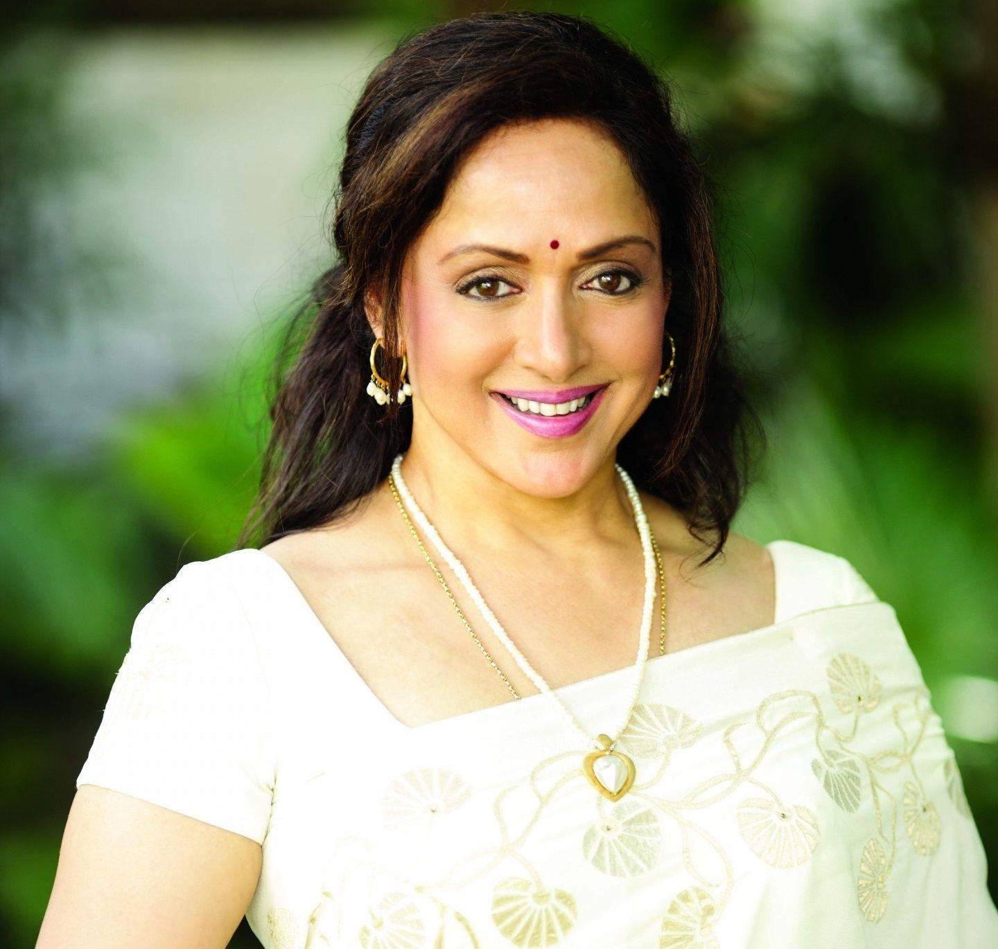 Hema Malini Xxx Sex Herone - Hema Malini Wallpapers - Top Free Hema Malini Backgrounds - WallpaperAccess