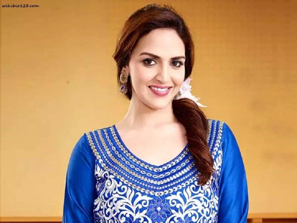 1200x900 Esha Deol wiki Bio Age Figure size Height HD Image Wallpaper