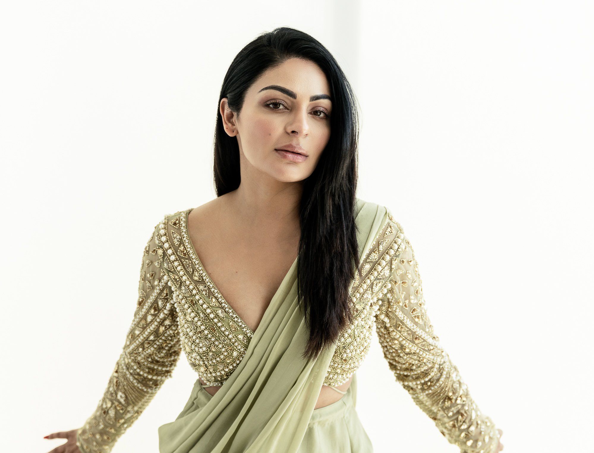 1999x1523 Neeru Bajwa / X