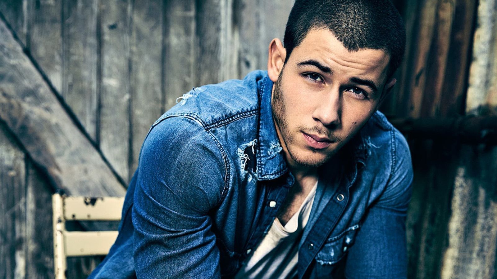 1600x900 Nick Jonas Widescreen Wallpaper 28127