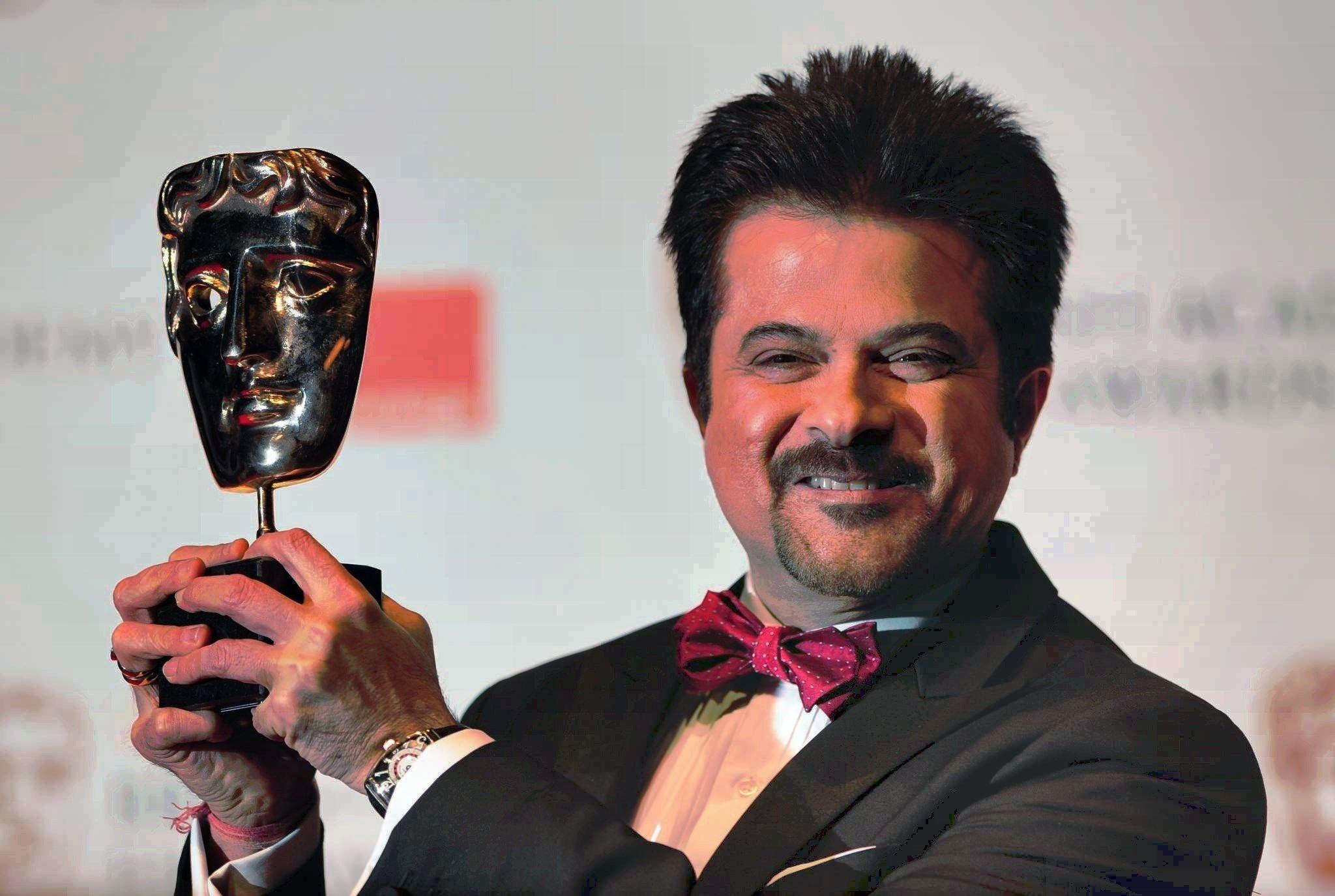 2048x1374 Anil Kapoor Actor Image Free HD Wallpaper
