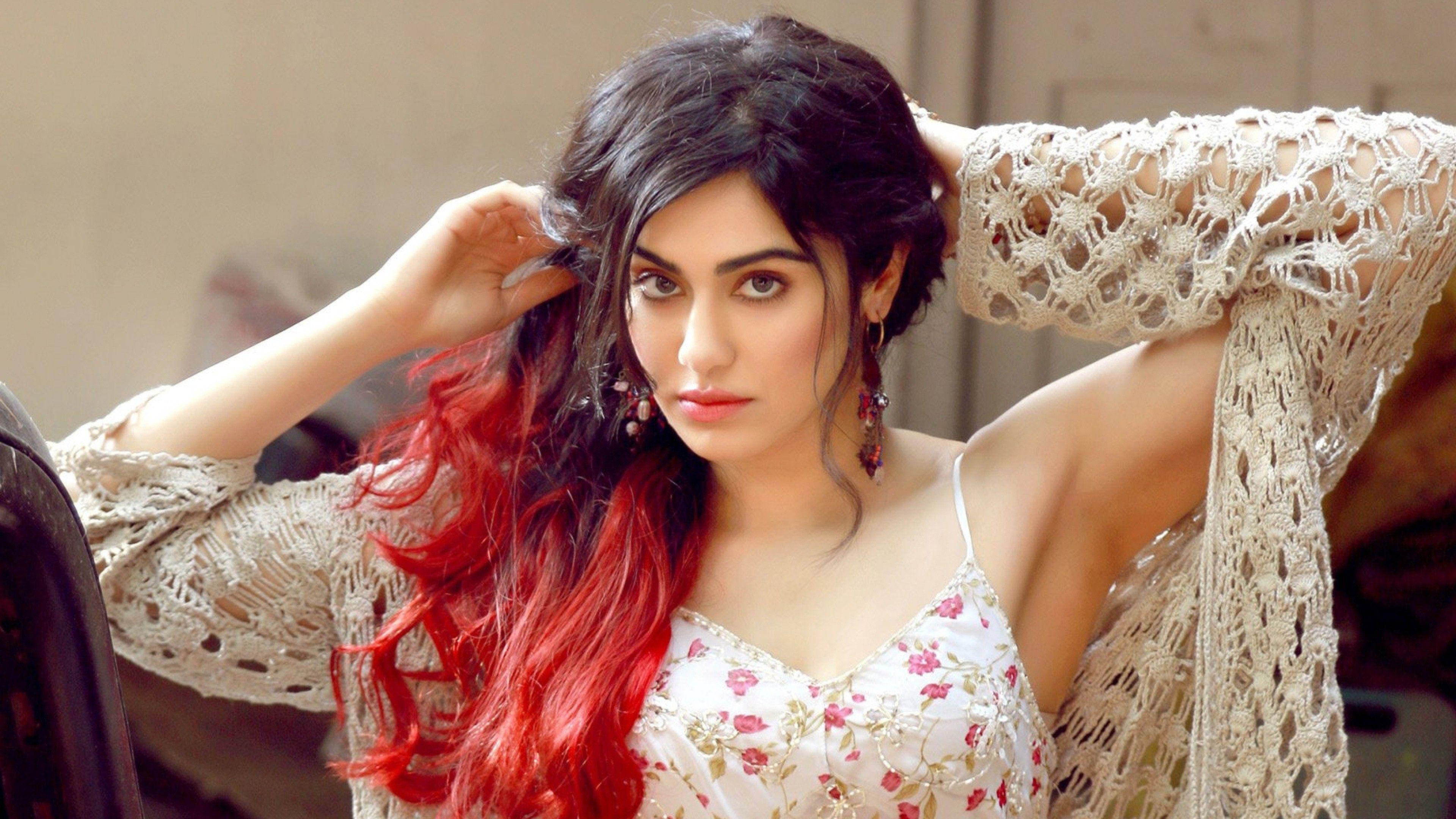 Adah Sharma Wallpapers - Top Free Adah Sharma Backgrounds - WallpaperAccess