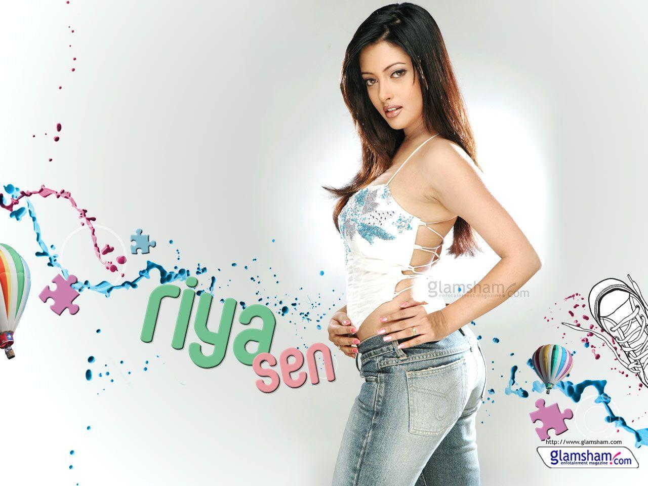 1280x960 Indian Actresses