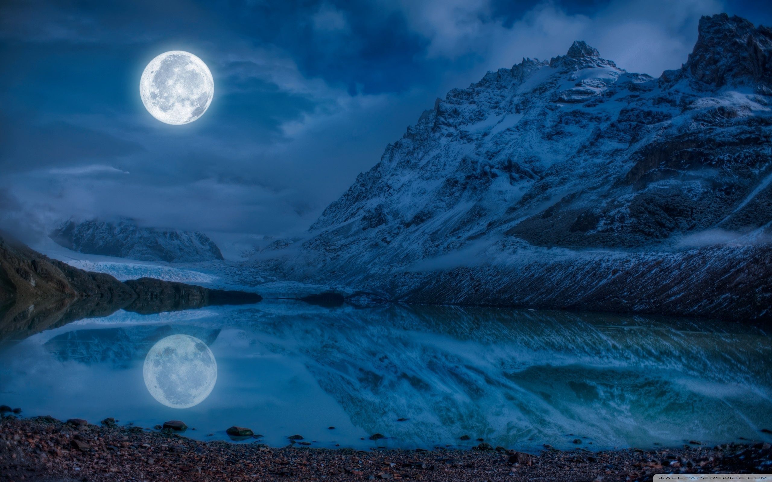 2560x1600 Full Moon Reflection Water Ultra HD