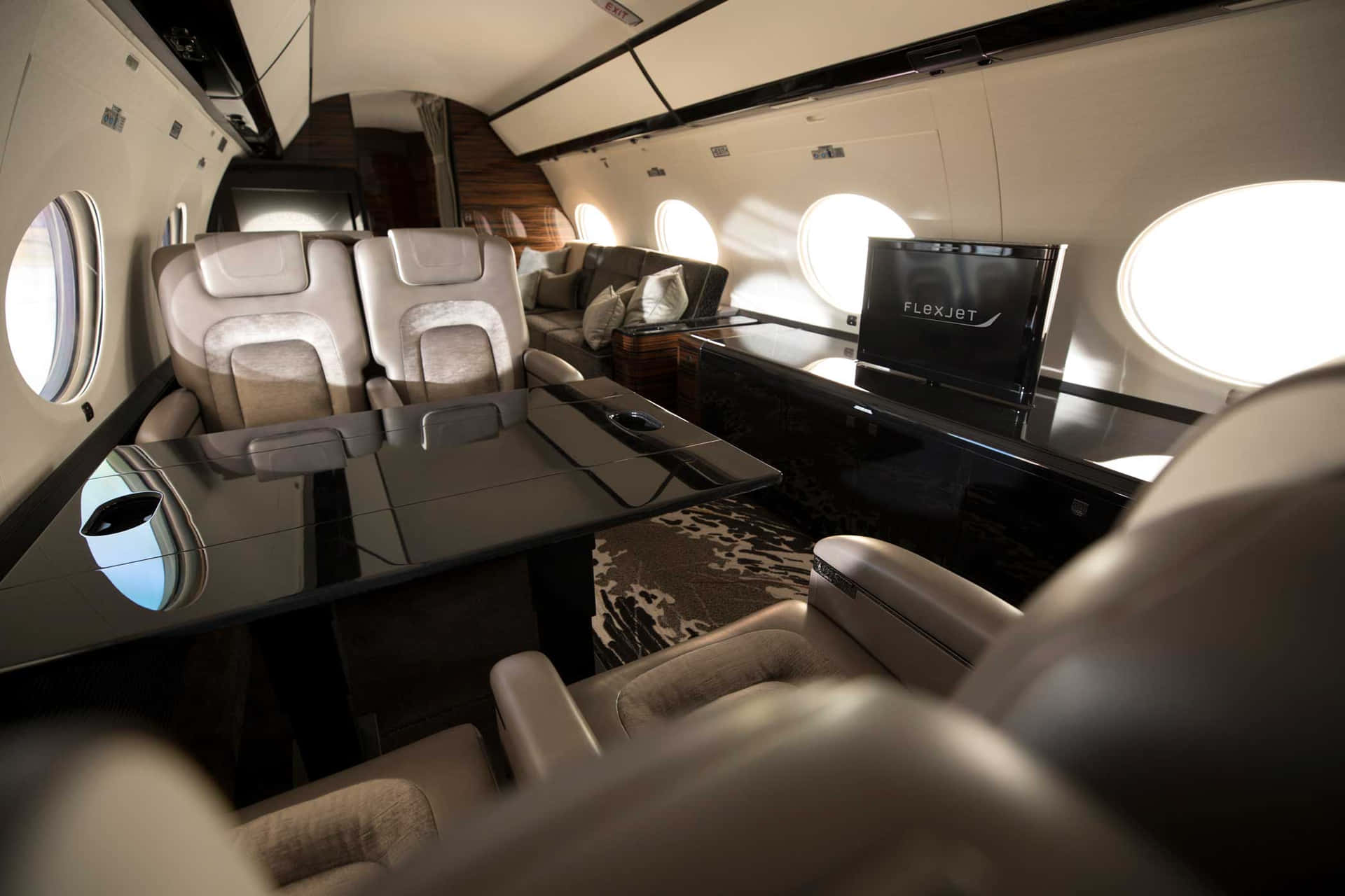 1920x1280 Download Luxury Business Class Airplane Seat Wallpaper