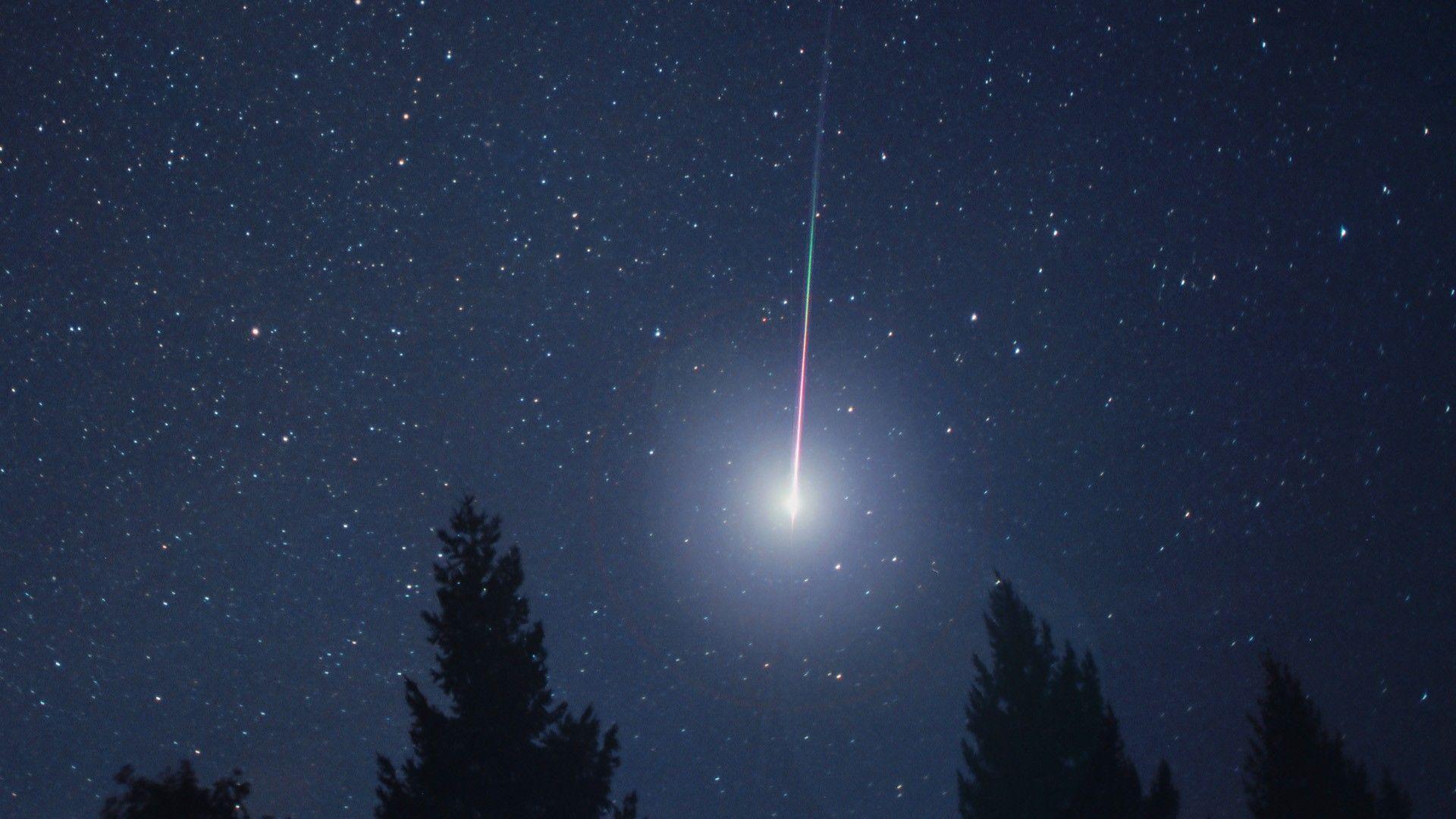 1920x1080 Shooting Star Background