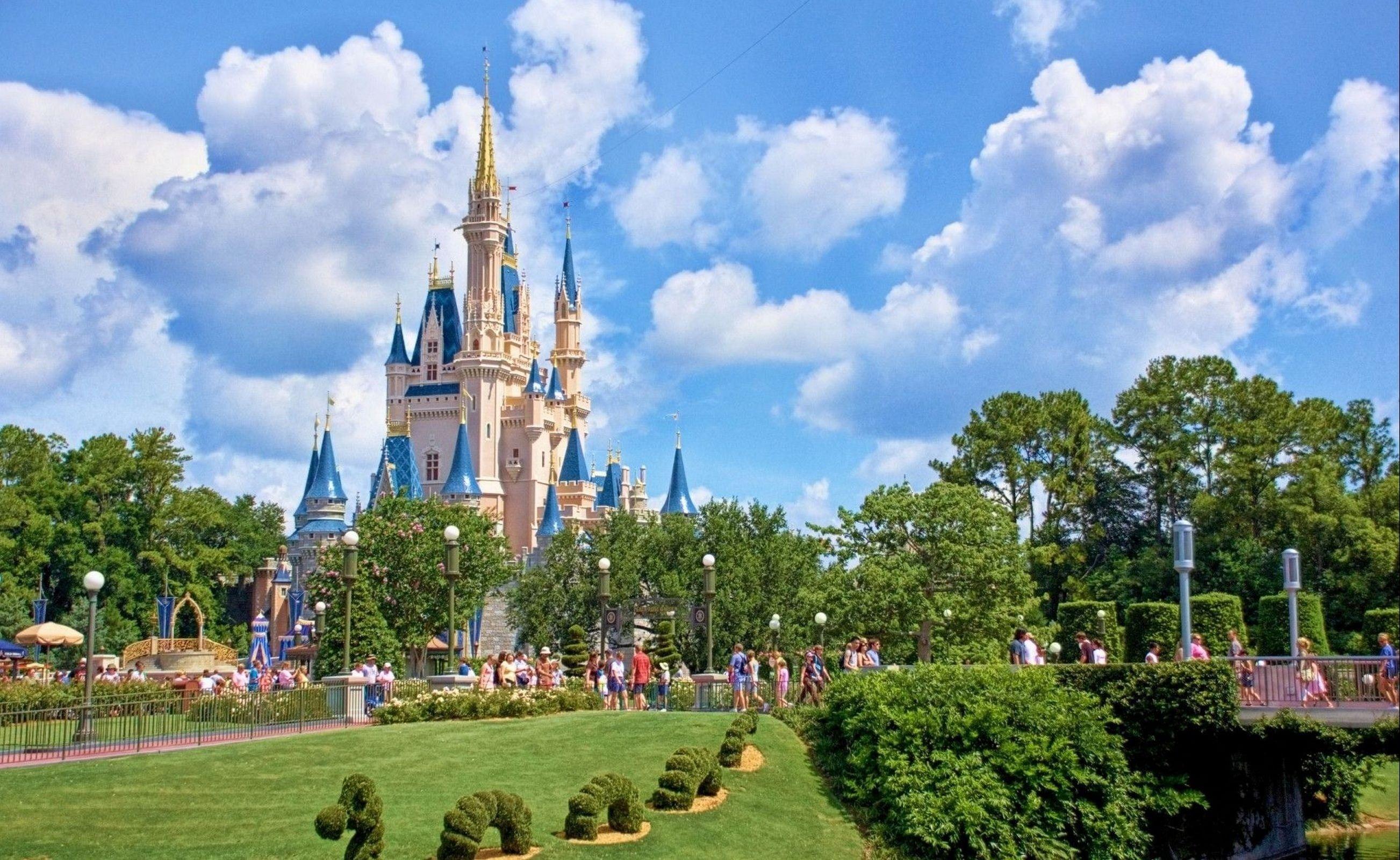 2605x1600 Disneyland HD wallpaper