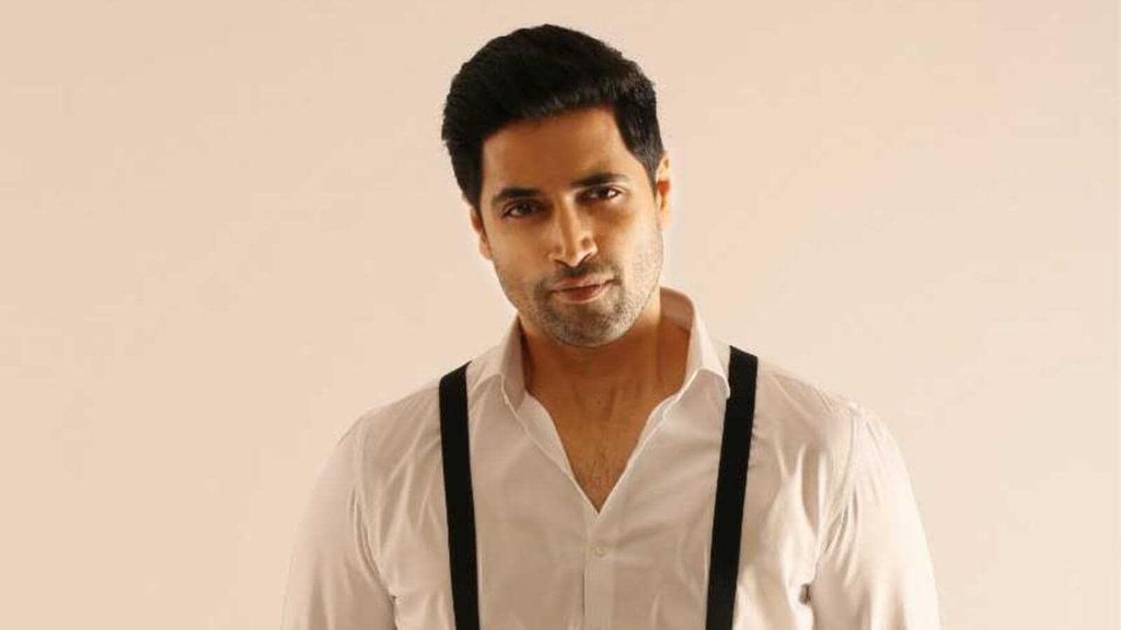1600x900 Adivi Sesh opens on his relationship