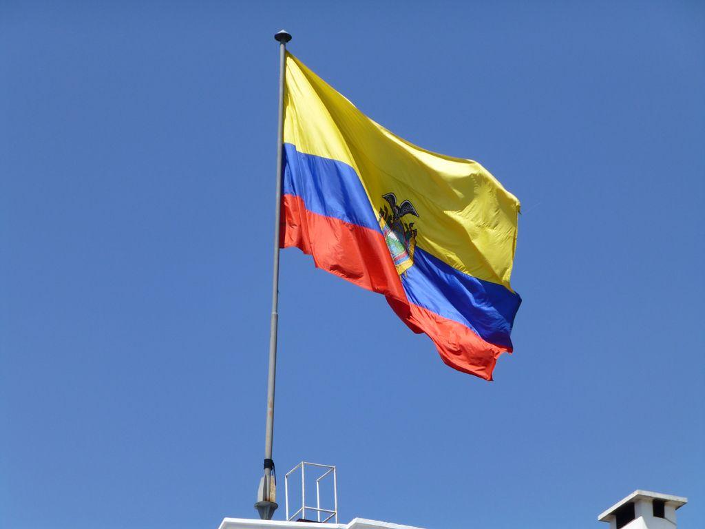 Ecuador Flag Wallpapers - Top Free Ecuador Flag Backgrounds ...