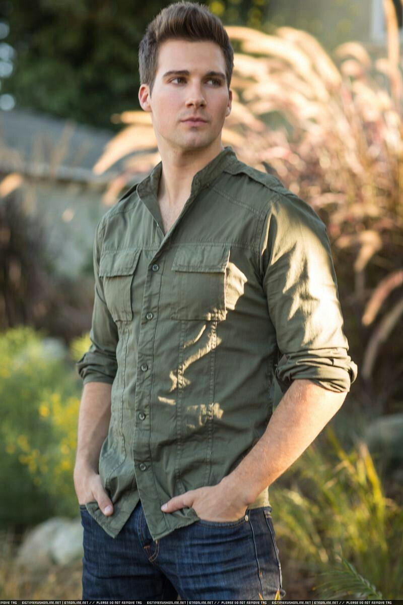 800x1200 James Maslow Wallpaper