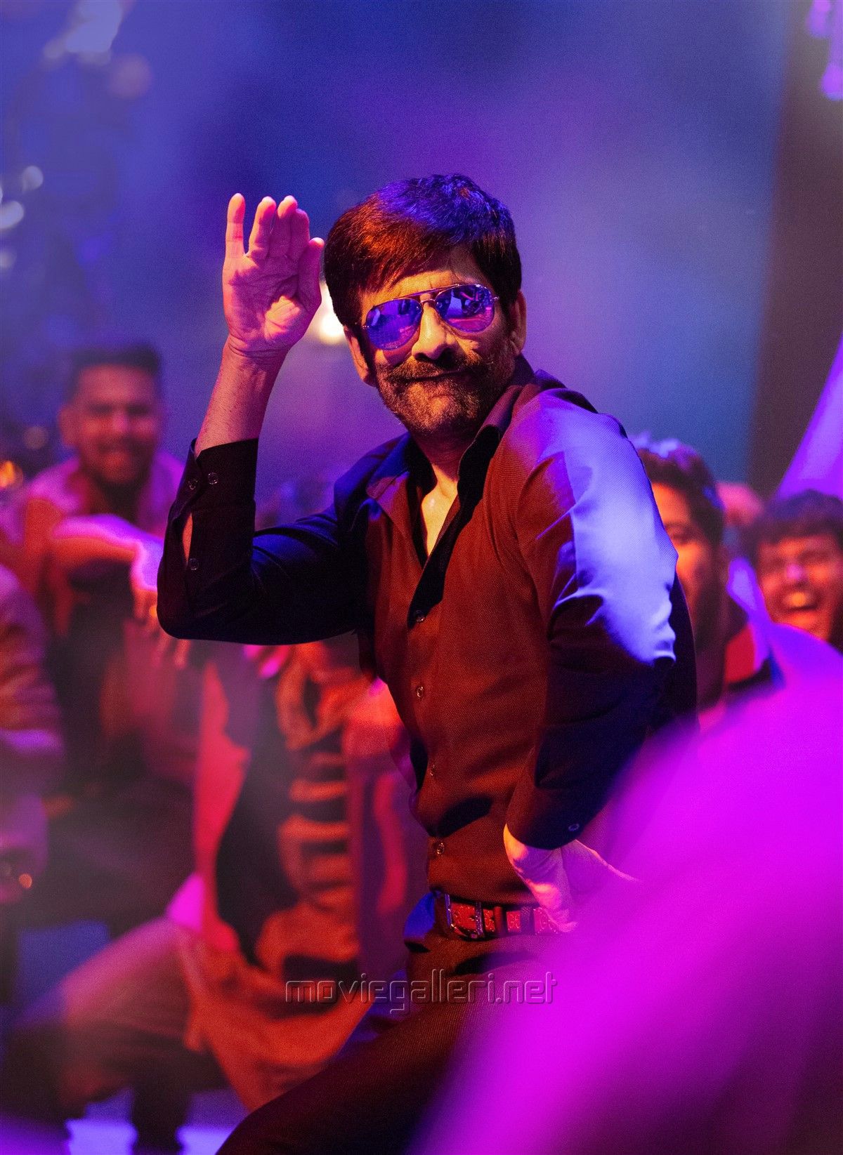 Amazing Krack Cream Wallpaper Illustration Amazing Krack Cream Wallpaper Illustration