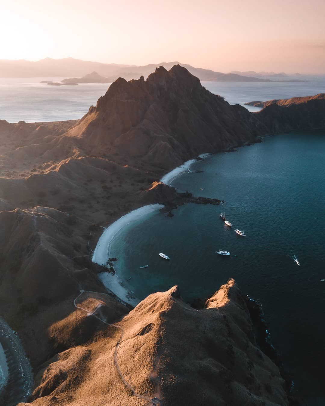 1080x1350 Komodo Tour A Whole New World