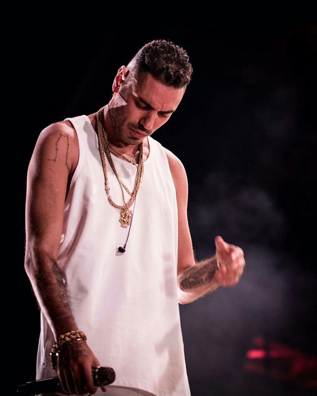 1080x1350 Marracash Wallpaper
