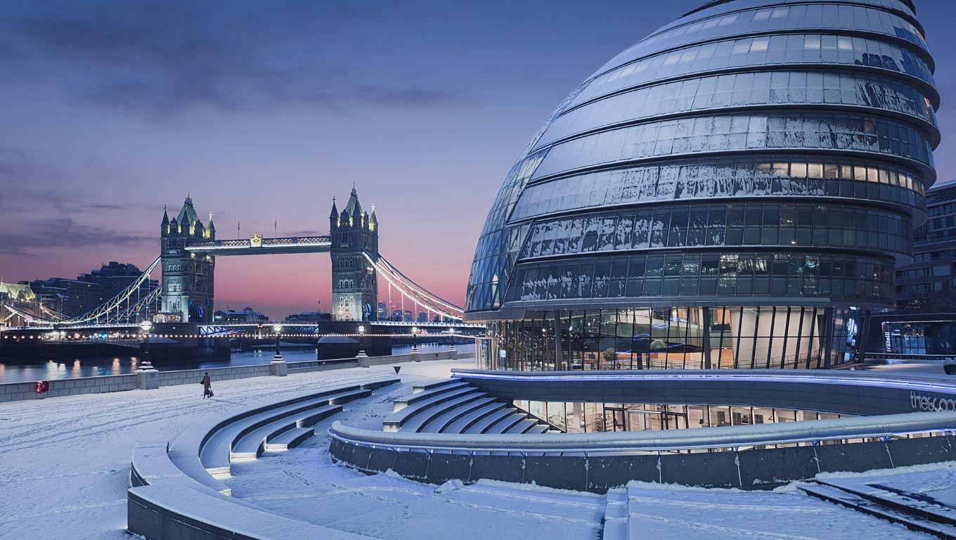 1360x768 Early Winter Morning In London 8k Laptop HD HD 4k